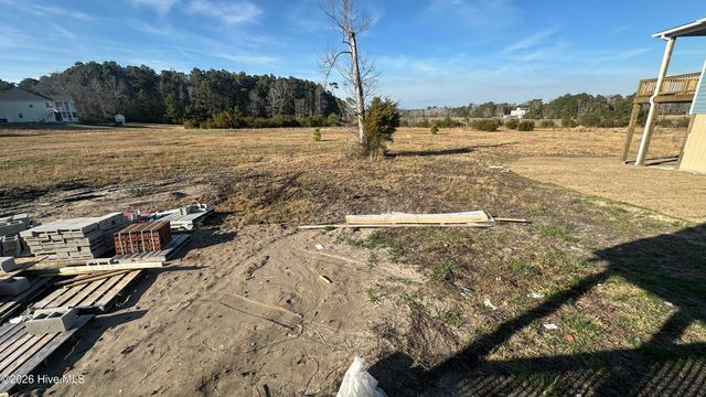 113 Camelot Drive, Holly Ridge, NC 28445