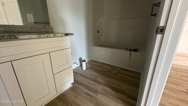 113 Camelot Drive, Holly Ridge, NC 28445