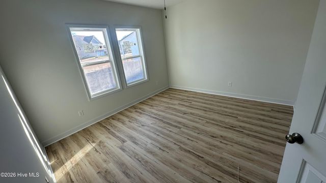 113 Camelot Drive, Holly Ridge, NC 28445