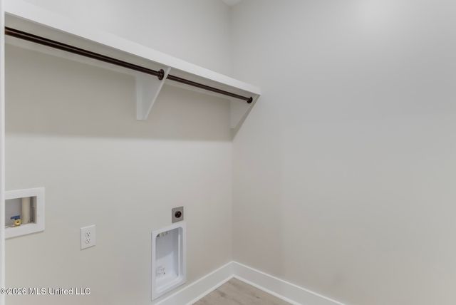 154 Balmoral Avenue, Biloxi, MS 39531