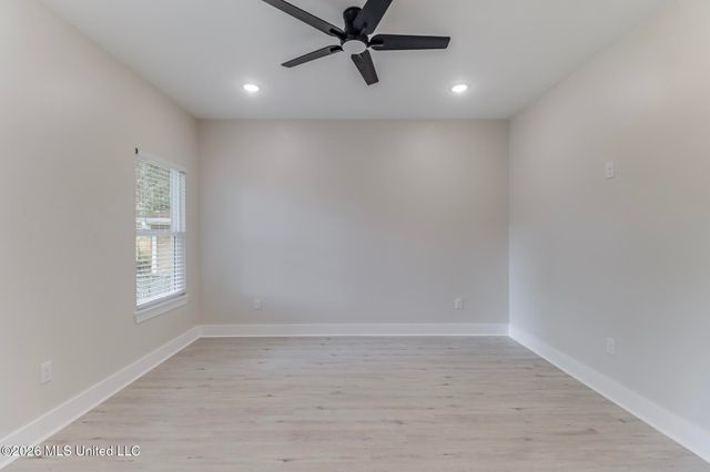 154 Balmoral Avenue, Biloxi, MS 39531