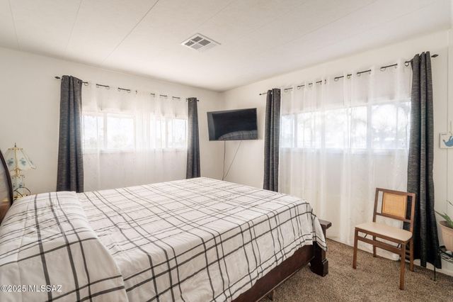 16682 N Avenida Del Lasso Avenue, Tucson, AZ 85739