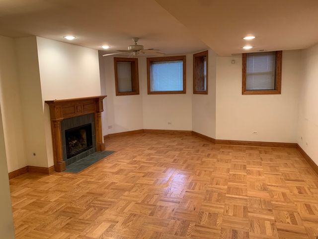 3734 N Sheffield Avenue GS, Chicago, IL 60613