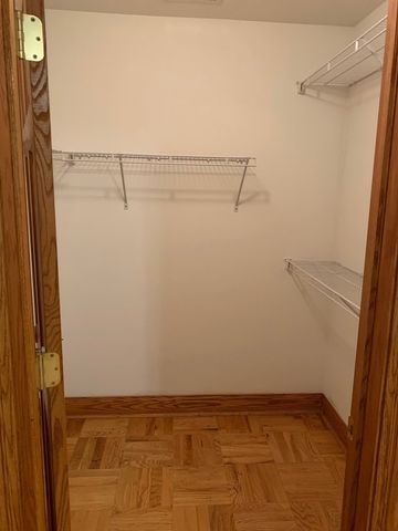 3734 N Sheffield Avenue GS, Chicago, IL 60613