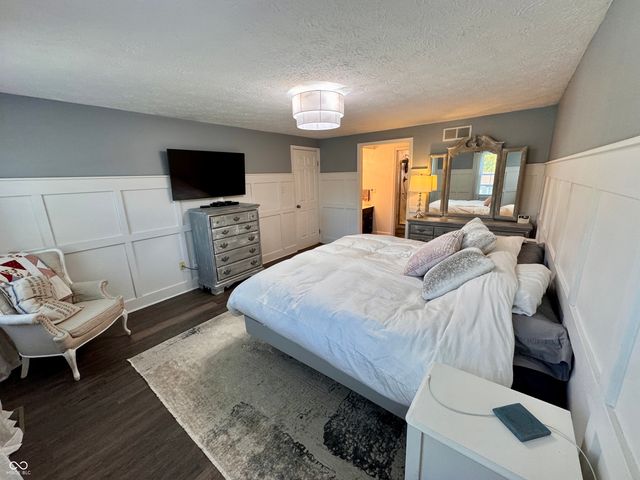 6607 Stearns Hill Drive, Indianapolis, IN 46237