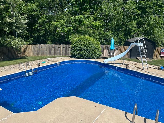 6607 Stearns Hill Drive, Indianapolis, IN 46237