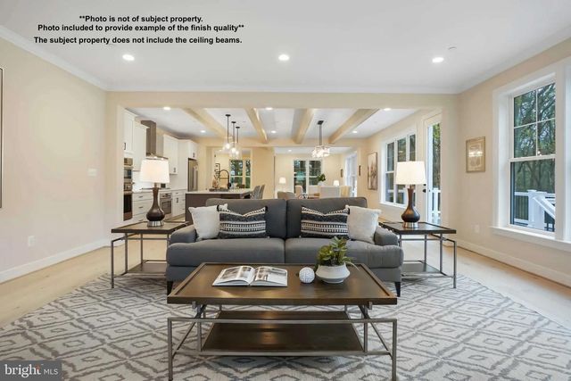 1800 N TUCKAHOE ST, Arlington, VA 22205