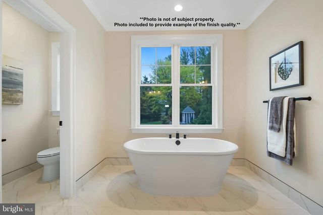 1800 N TUCKAHOE ST, Arlington, VA 22205