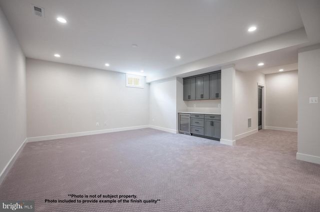 1800 N TUCKAHOE ST, Arlington, VA 22205