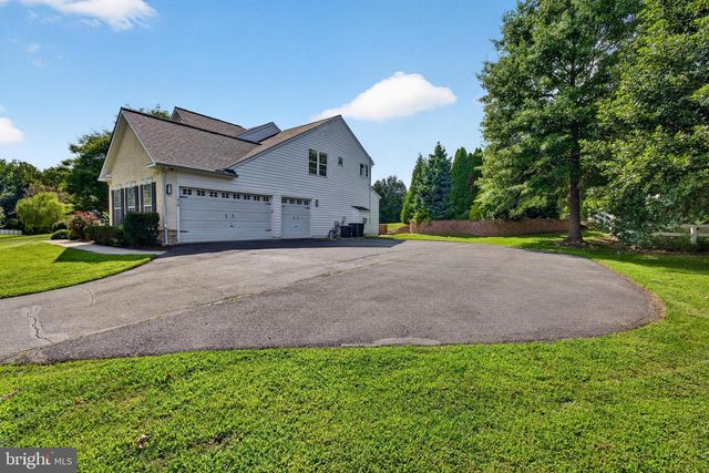 810 ATHEA WAY, Bear, DE 19701