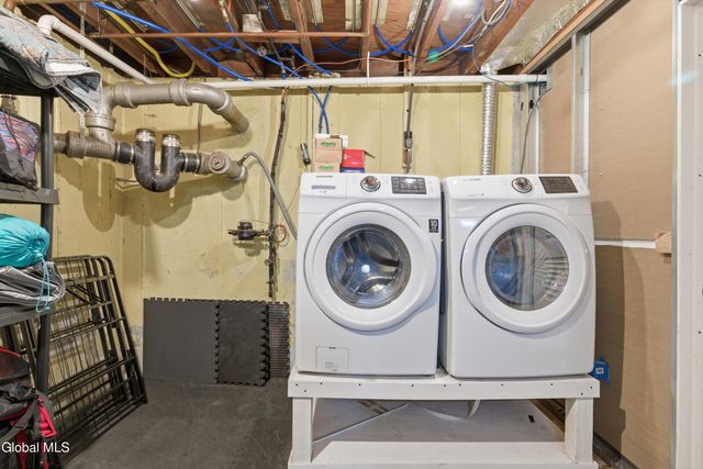 35 Bolivar Avenue, Troy, NY 12180