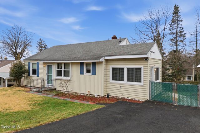 35 Bolivar Avenue, Troy, NY 12180