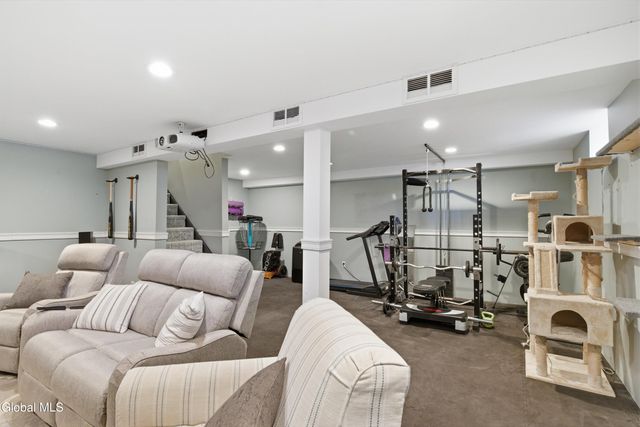 35 Bolivar Avenue, Troy, NY 12180