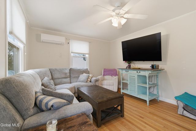 35 Bolivar Avenue, Troy, NY 12180