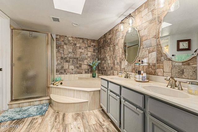 14461 N 58TH Avenue, Glendale, AZ 85306