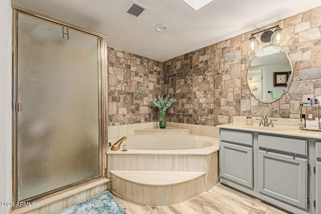 14461 N 58TH Avenue, Glendale, AZ 85306