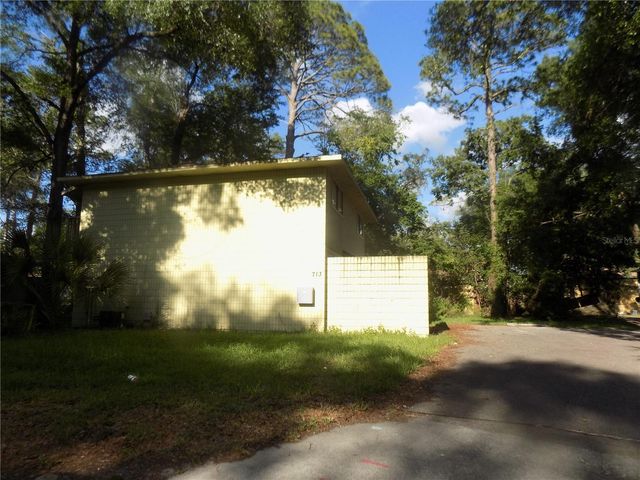 713 SW 69 STREET, Gainesville, FL 32607