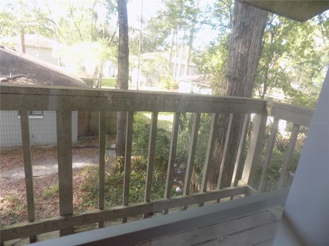 713 SW 69 STREET, Gainesville, FL 32607