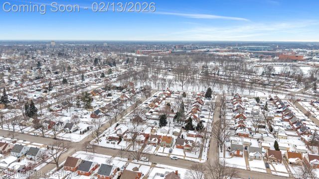 20524 Carlysle Street, Dearborn, MI 48124