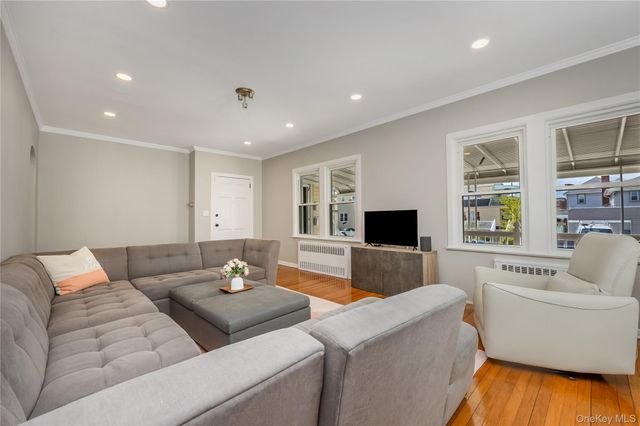 149 W Market Street, Long Beach, NY 11561