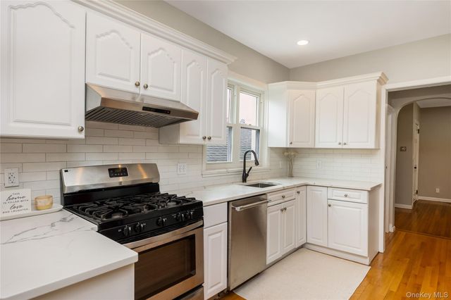 149 W Market Street, Long Beach, NY 11561