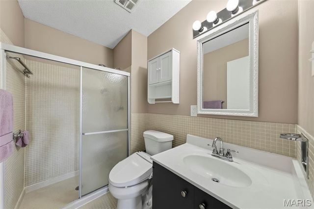 11999 Villa Dorado Drive E, St Louis, MO 63146