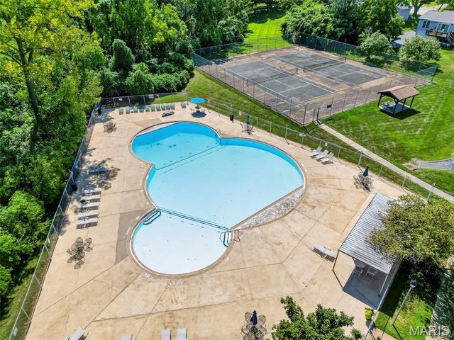11999 Villa Dorado Drive E, St Louis, MO 63146