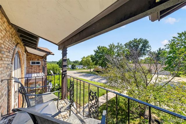 11999 Villa Dorado Drive E, St Louis, MO 63146