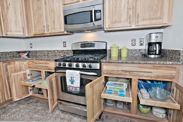 3687 N PRINCETON Court, Florence, AZ 85132