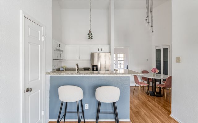 4800 W Lovers Lane 312, Dallas, TX 75209