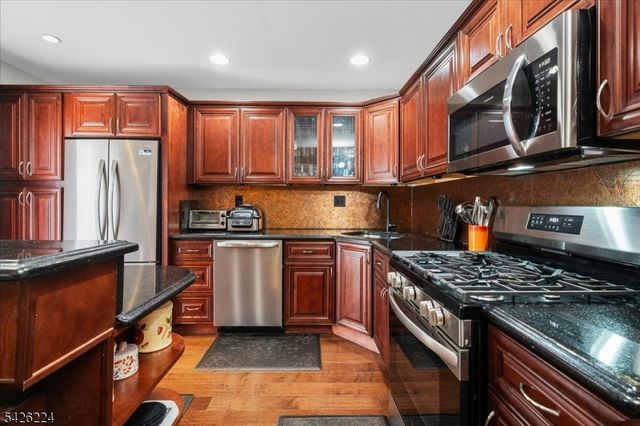 28 Sundance Ter, Hardyston Twp., NJ 07419