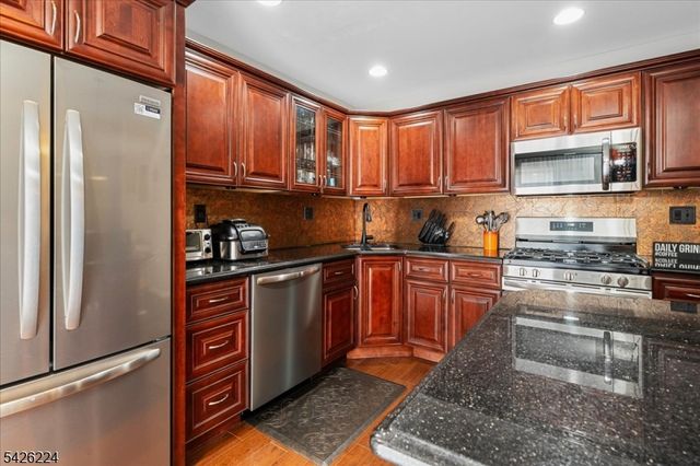 28 Sundance Ter, Hardyston Twp., NJ 07419