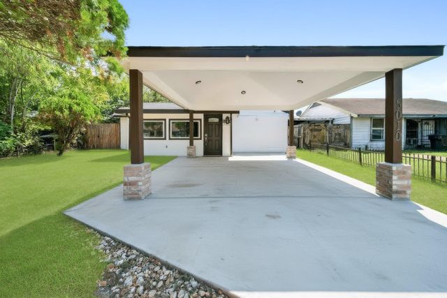 5010 Malmedy Road, Houston, TX 77033