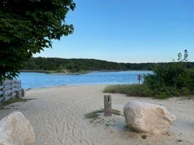 381 Seacoast Shores, Falmouth, MA 02536