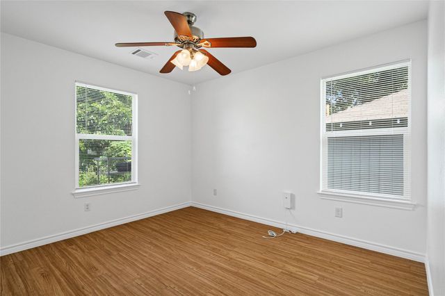 1611 E 13th ST B, Austin, TX 78702