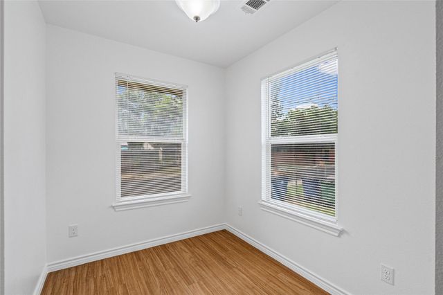 1611 E 13th ST B, Austin, TX 78702