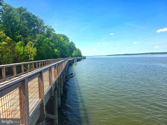 9 LOOKOUT, Indian Head, MD 20640