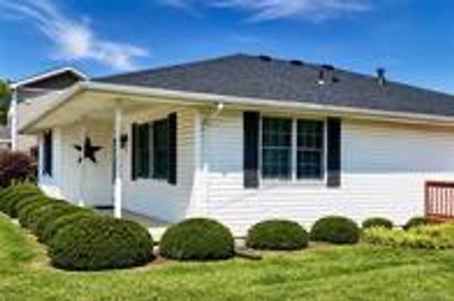 20 W Walnut Street 20 W Walnut Street, Phillipsburg, OH 45354