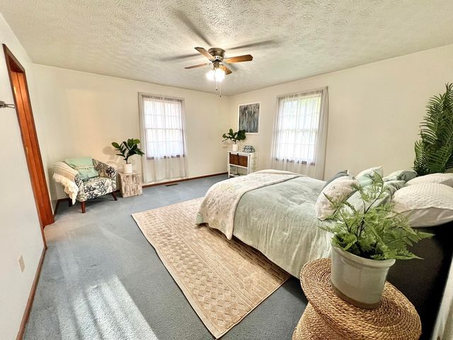 20 W Walnut Street 20 W Walnut Street, Phillipsburg, OH 45354