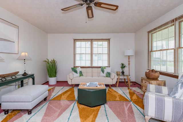 20 W Walnut Street 20 W Walnut Street, Phillipsburg, OH 45354
