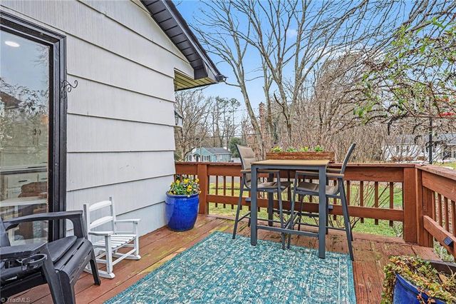 317 Burkewood Drive, Winston-salem, NC 27104