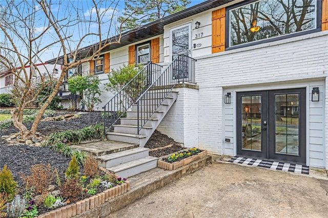 317 Burkewood Drive, Winston-salem, NC 27104