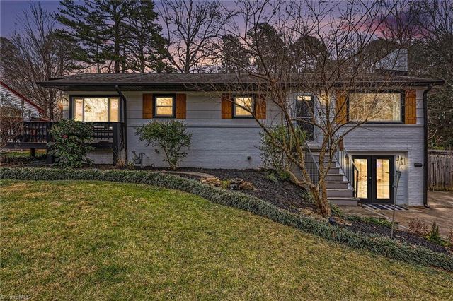 317 Burkewood Drive, Winston-salem, NC 27104