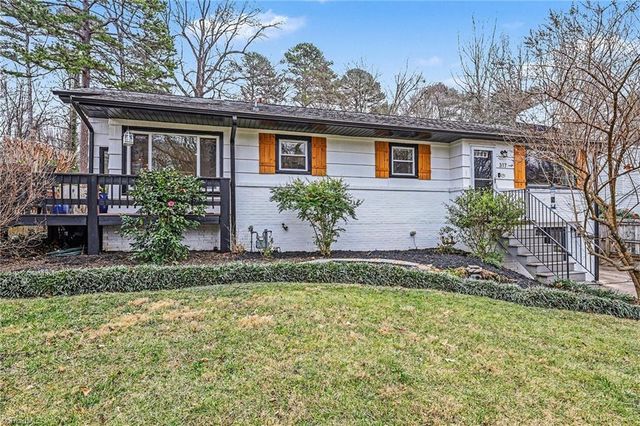 317 Burkewood Drive, Winston-salem, NC 27104