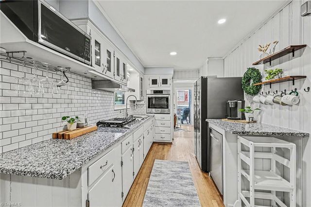 317 Burkewood Drive, Winston-salem, NC 27104