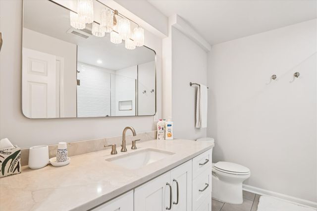 2107 MARLBORO DR, Alexandria, VA 22304