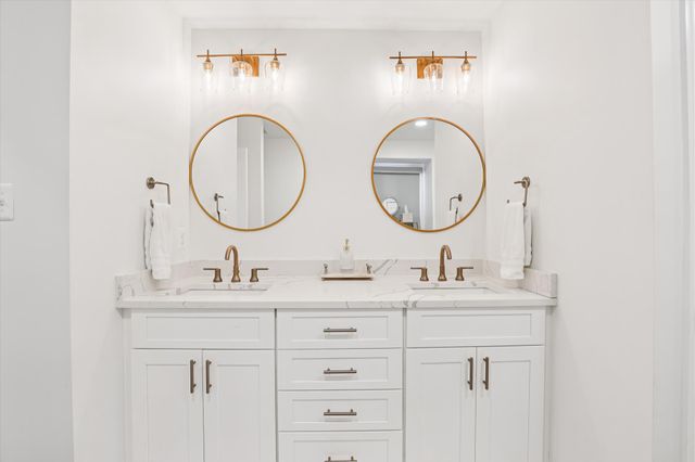 2107 MARLBORO DR, Alexandria, VA 22304