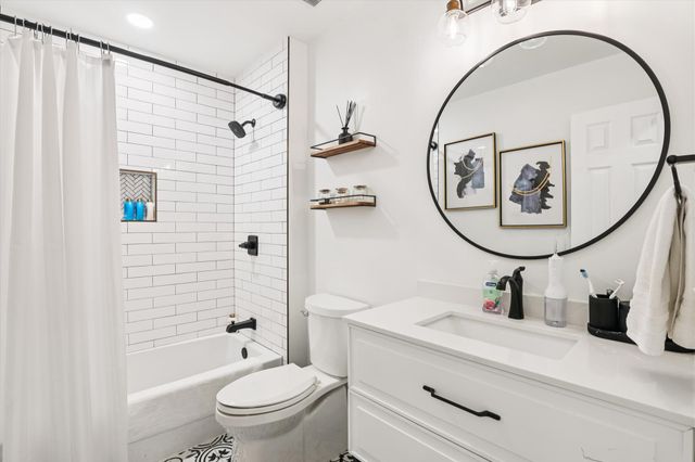 2107 MARLBORO DR, Alexandria, VA 22304