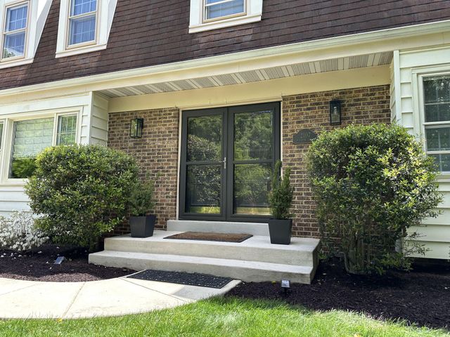 2107 MARLBORO DR, Alexandria, VA 22304