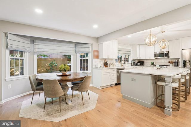 2107 MARLBORO DR, Alexandria, VA 22304